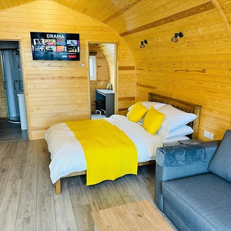 Ffrith Beach Glamping With Hot Tub Hotel Prestatyn Exterior photo